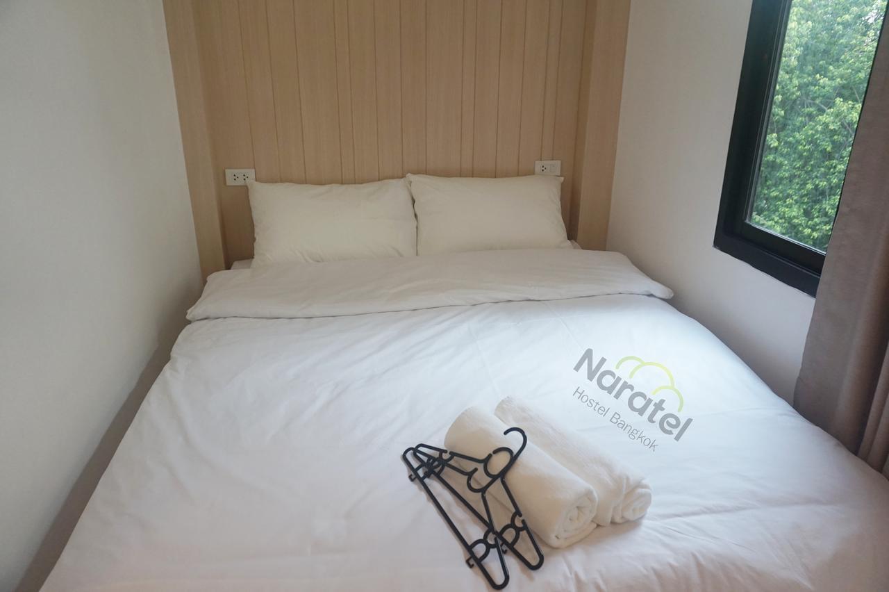 Naratel Hostel Bangkok Exterior photo